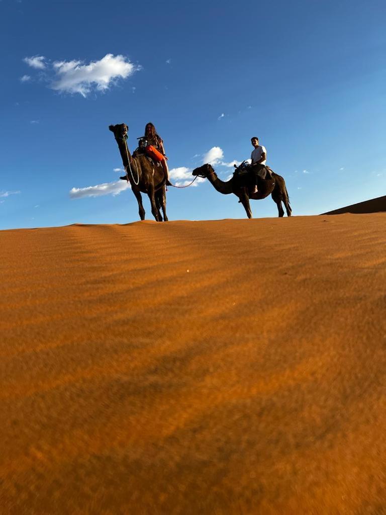 Hotel Erg Chebbi Starlight Camp Merzouga Esterno foto